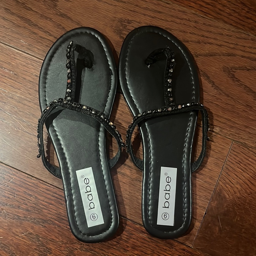 Babe Black Sandals Size 6